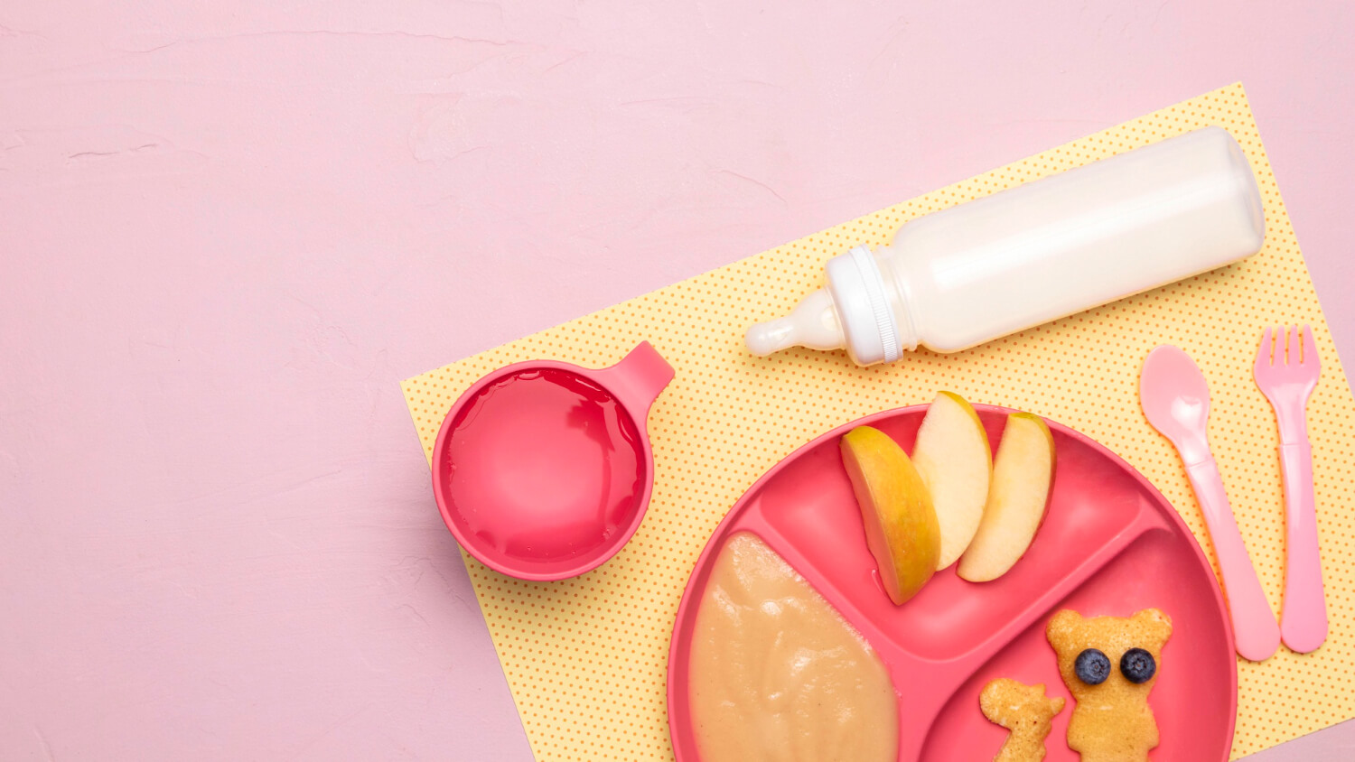 coffret repas bébé personnalisé rose
